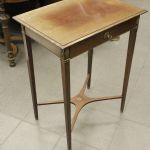 849 3085 LAMP TABLE